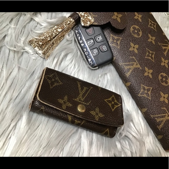Auth Louis Vuitton 4-key Holder TH0032 - Picture 1 of 6